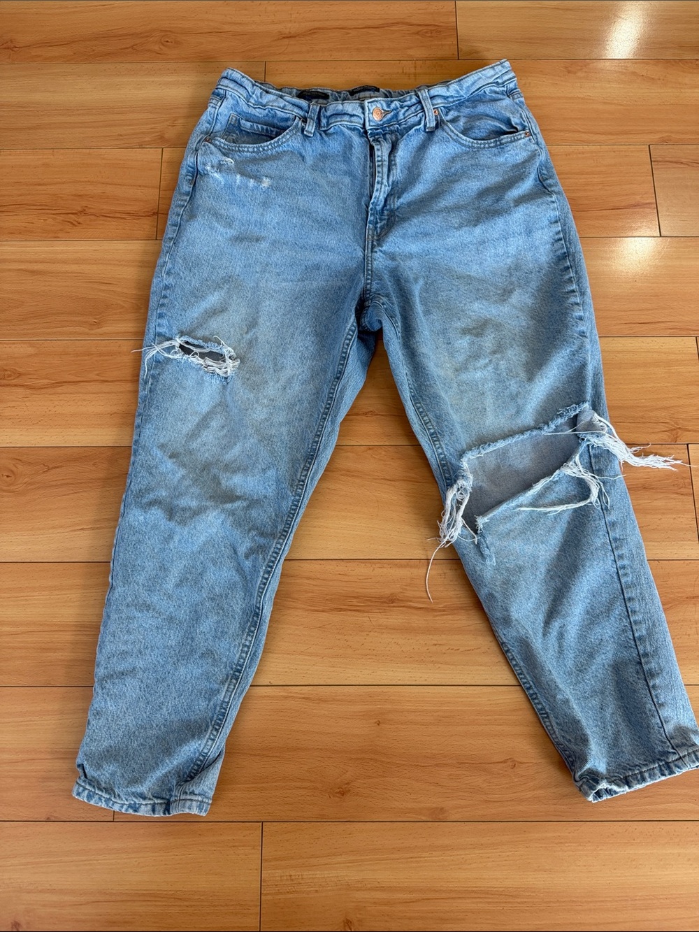 wild fable Light Blue Distressed High-Rise Tapered Jeans